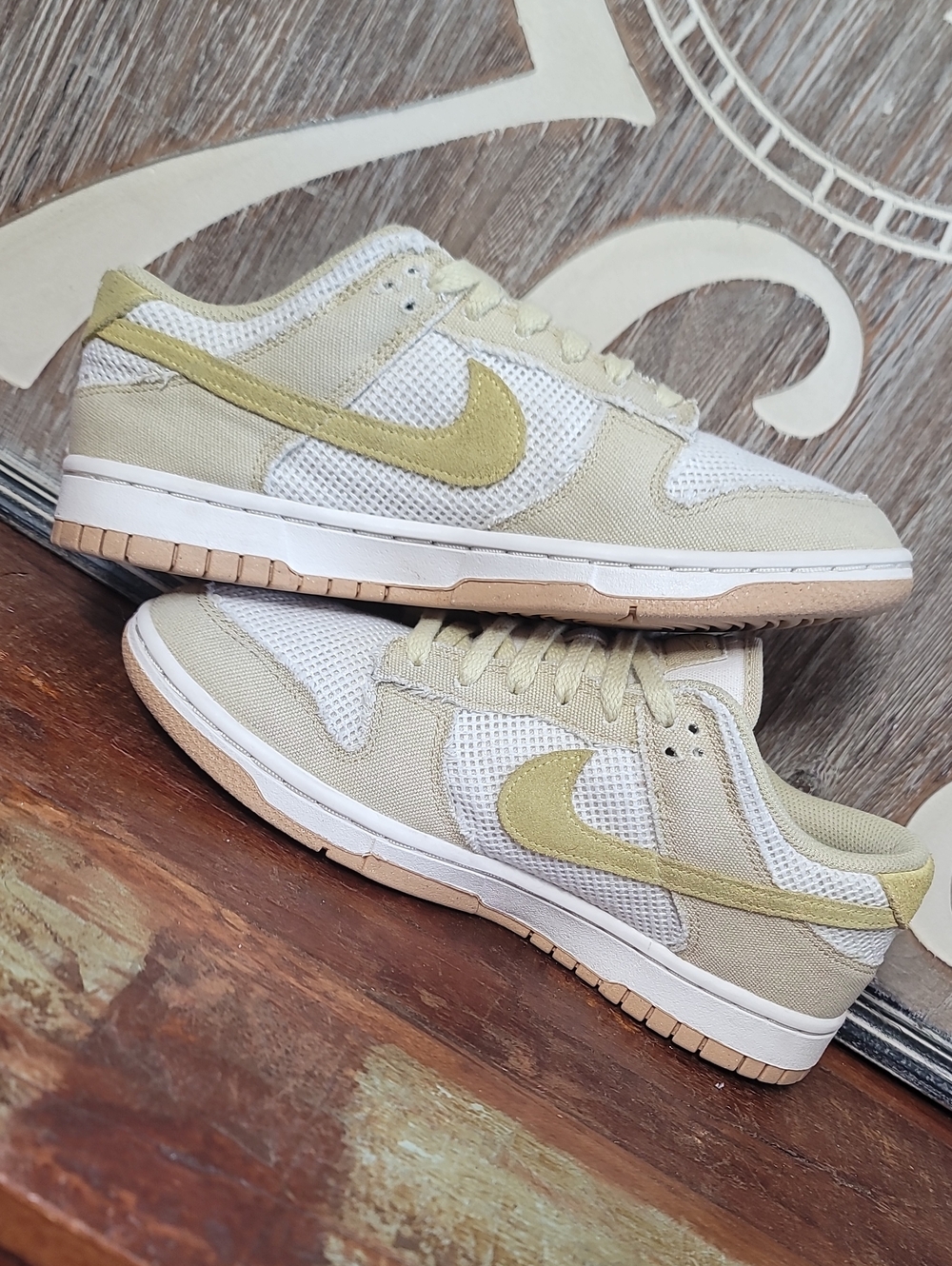 Nike Wmns Dunk Low Next Nature SE "Team Gold/Pale Ivory" Wmns 8.5 Good Cond. - Picture 3 of 15